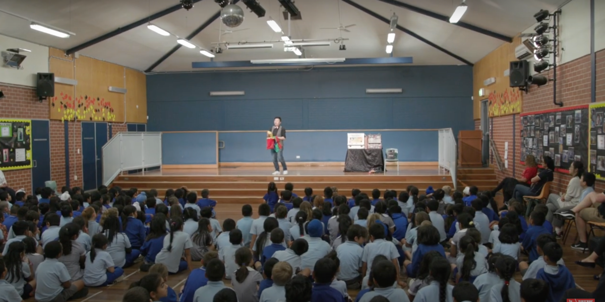  Chinese Cultural Magic Show 
