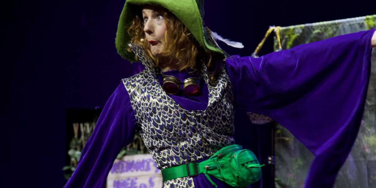  Winni the Wacky Wizard Show 